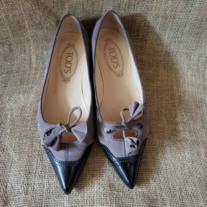 TOD'S Taupe Suede Tassel Flats 5.5